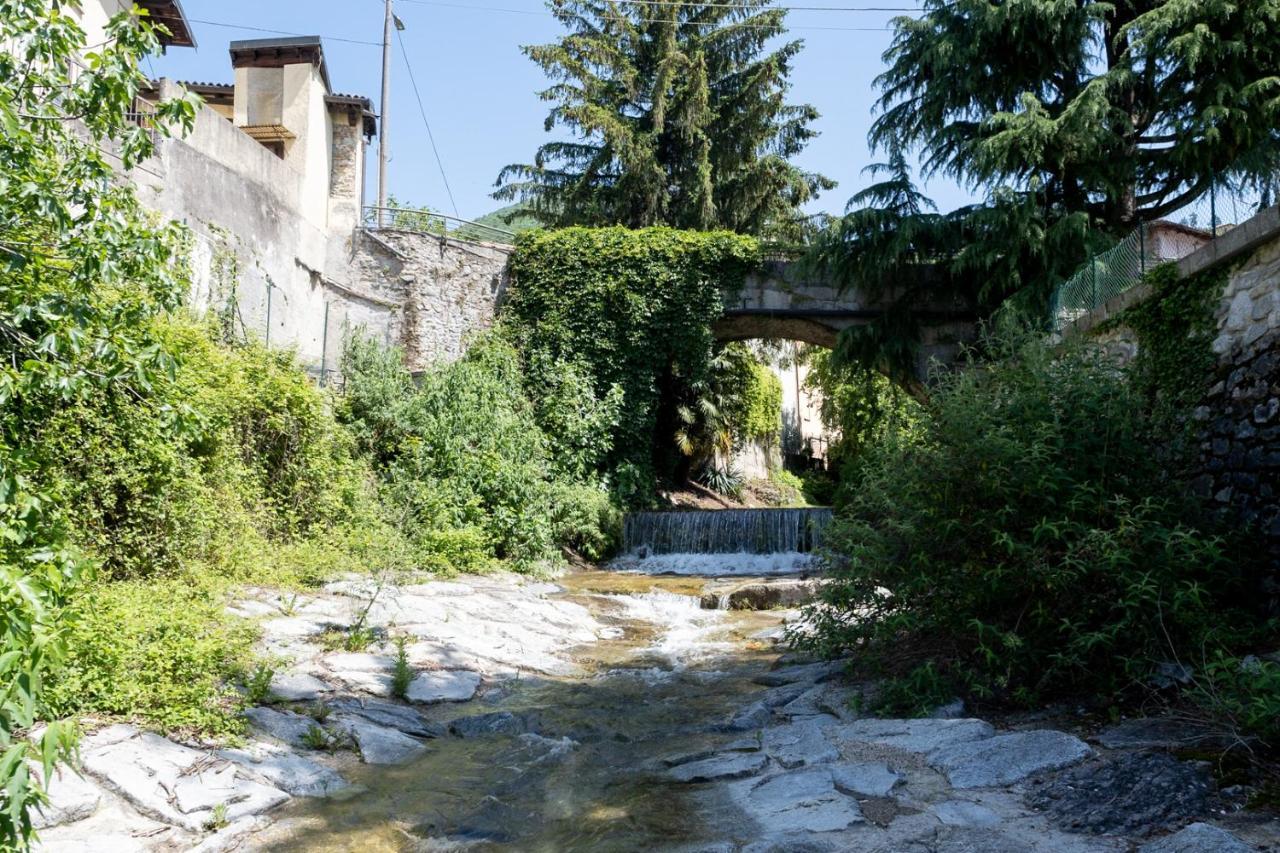 La Casa Sotto Le Cascate Lago Maggiore - Ixihome Cittiglio Екстериор снимка