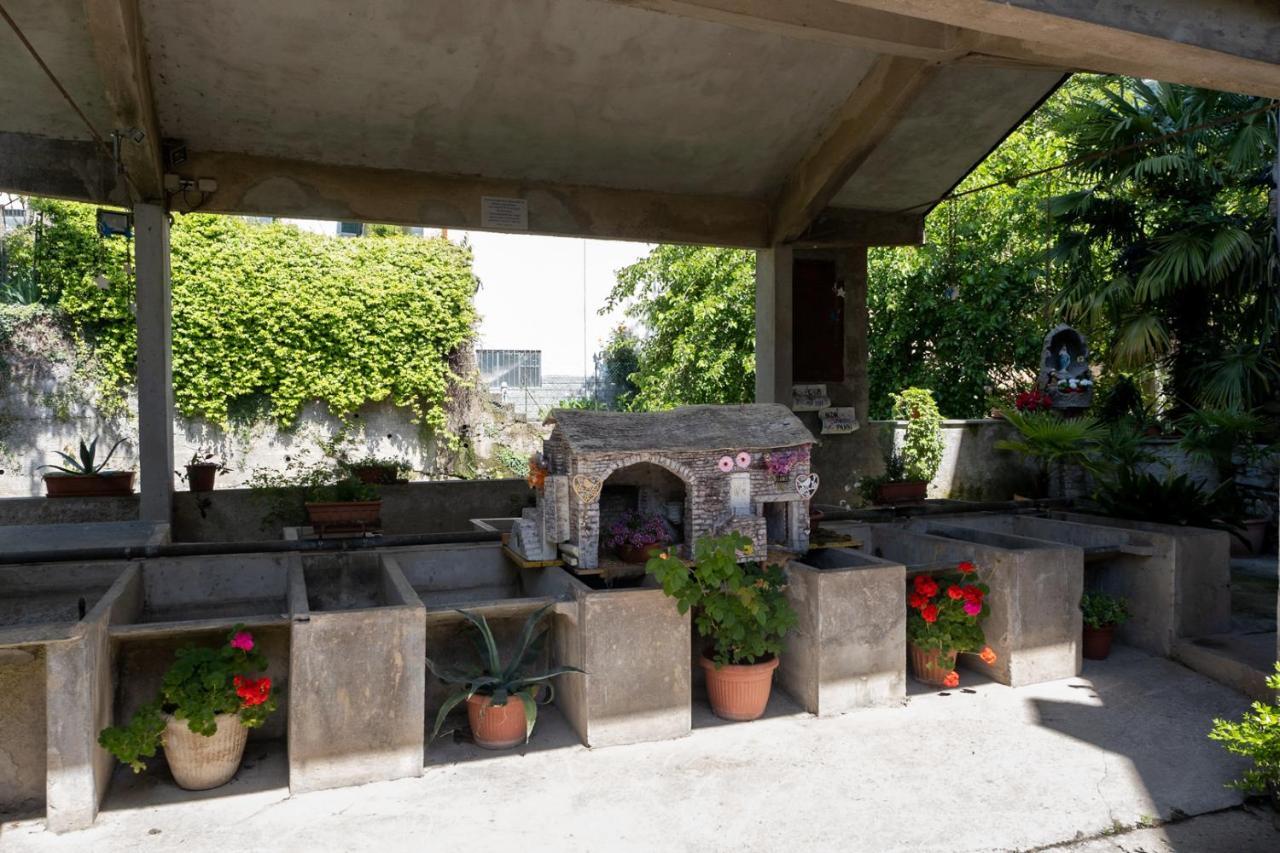 La Casa Sotto Le Cascate Lago Maggiore - Ixihome Cittiglio Екстериор снимка
